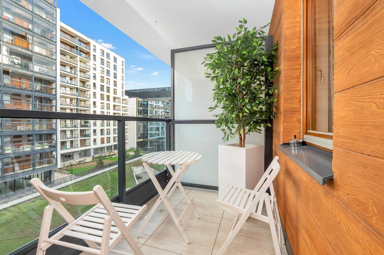 Modern Apartments With Access To The Pool Near Rondo Daszynskiego Station 华沙 外观 照片