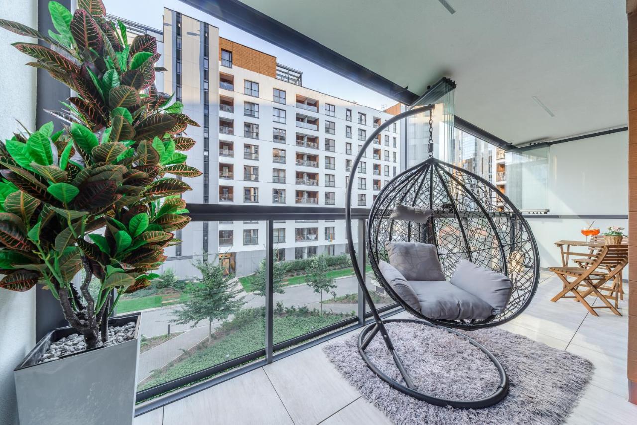 Modern Apartments With Access To The Pool Near Rondo Daszynskiego Station 华沙 外观 照片