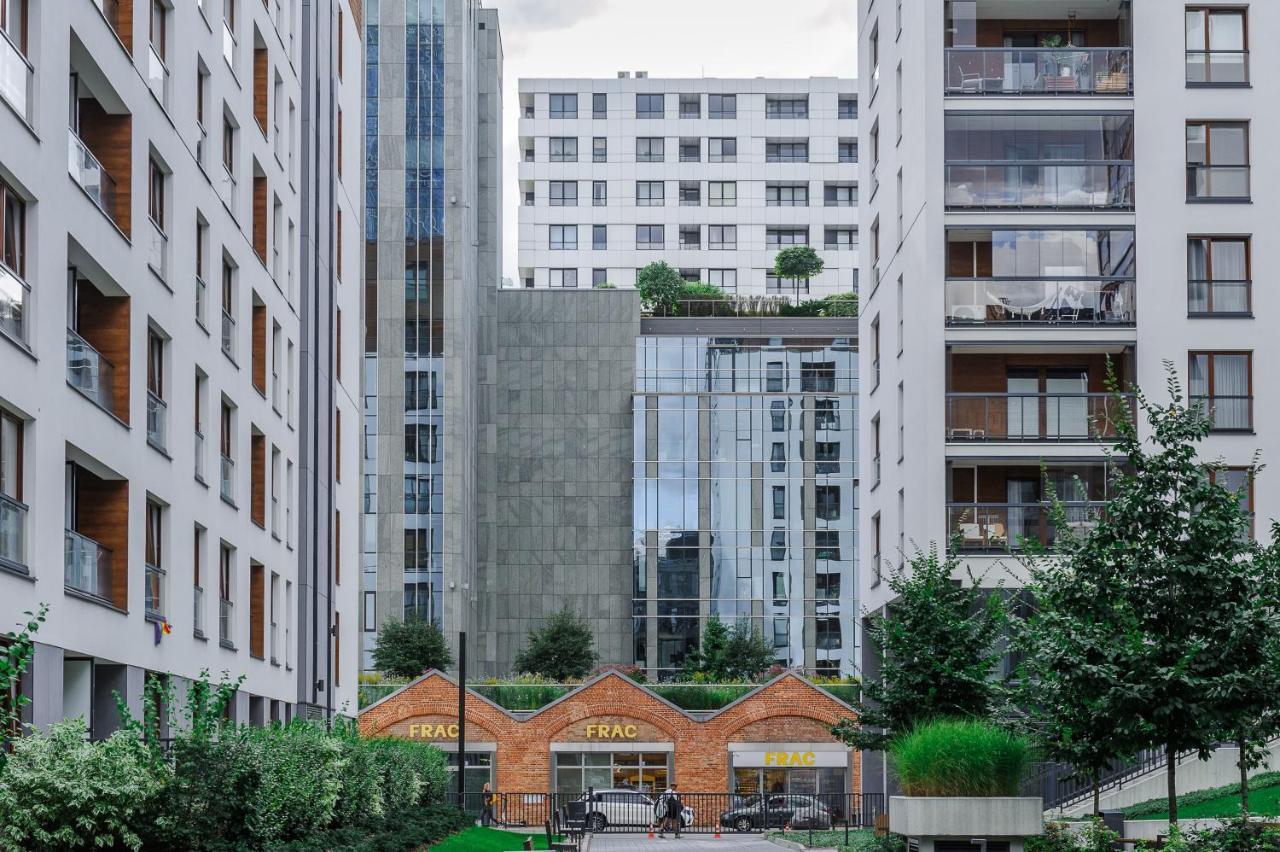 Modern Apartments With Access To The Pool Near Rondo Daszynskiego Station 华沙 外观 照片